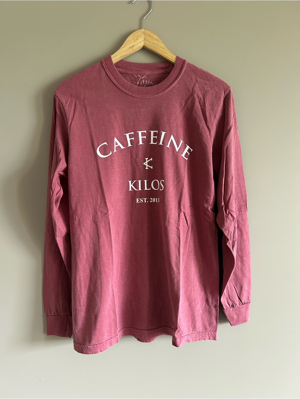 Caffeine in kilos Men's Long-Sleeve Tee — Burgundy